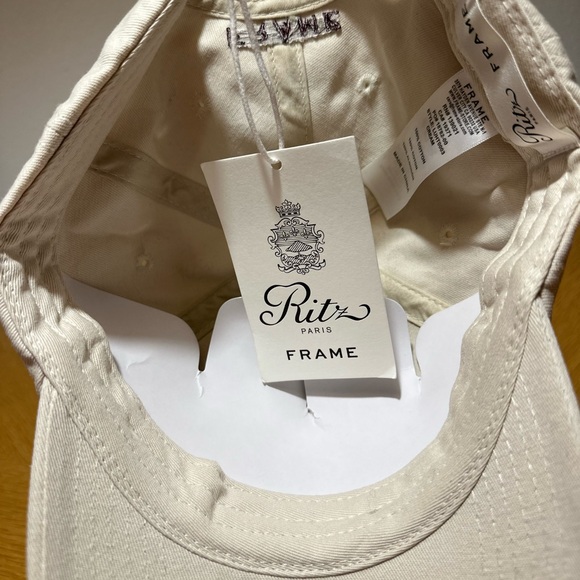 Ritz Paris Cream Cap - Picture 6 of 8